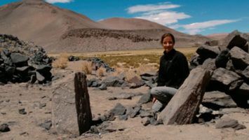 Becaron a joven arqueóloga argentina