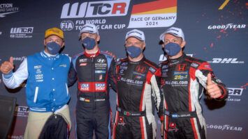 Néstor Girolami subió al podio en Nürburgring