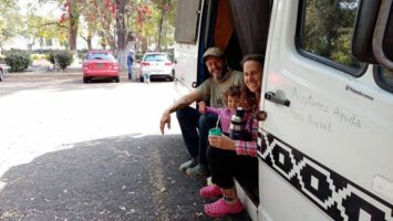 Viajeros argentinos llegan a Michoacán